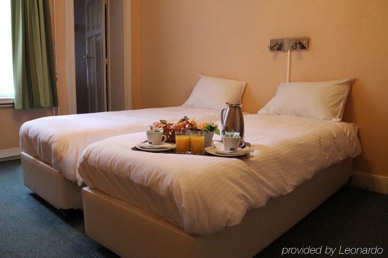 Hotel Derby 2*