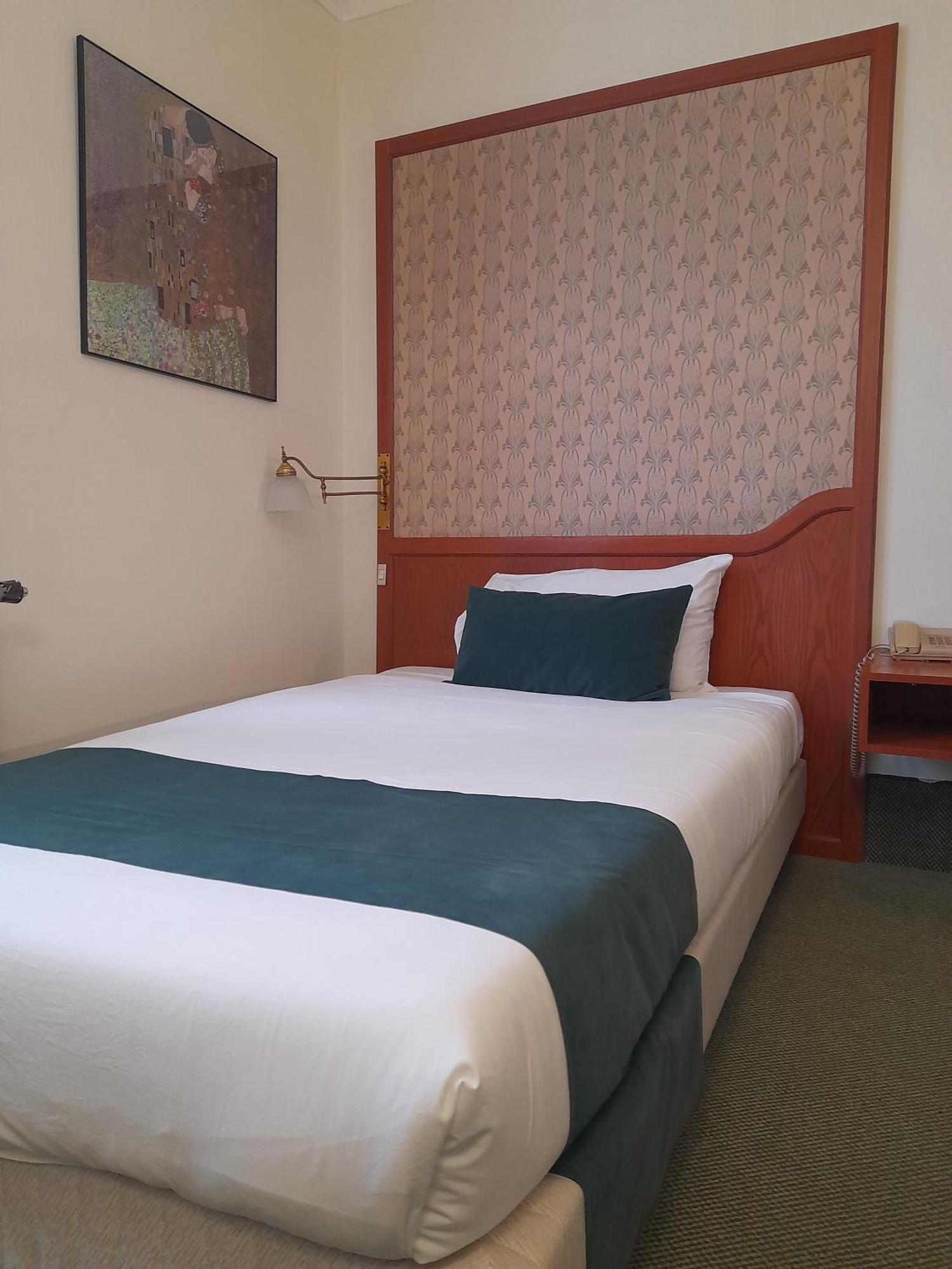 Hotel Le Dome 3*