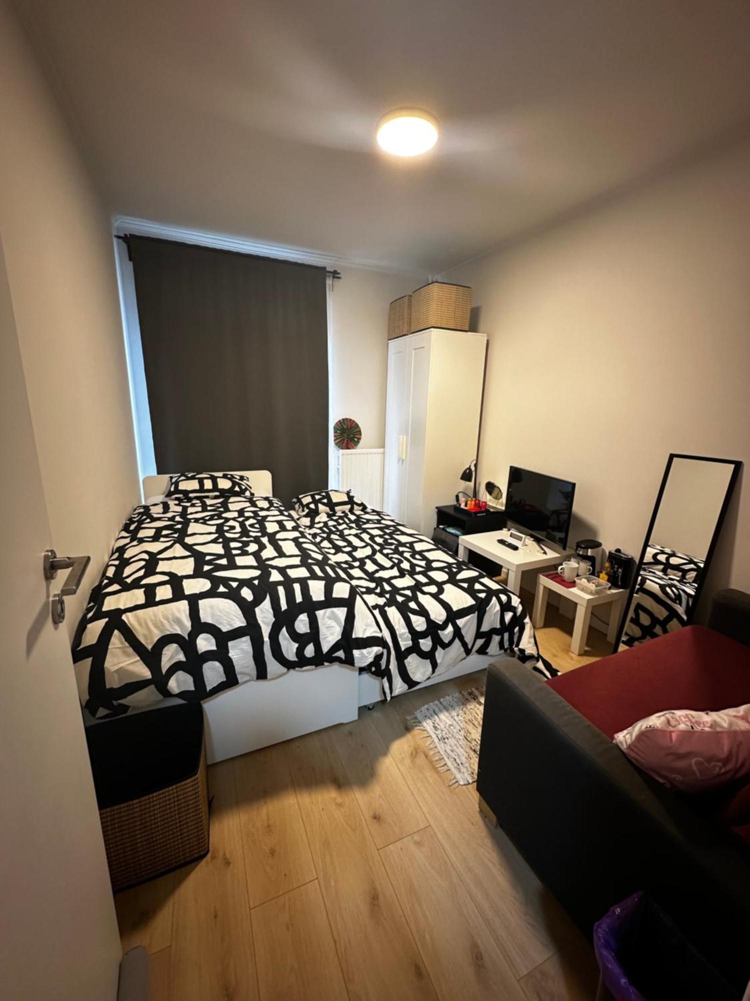 Alexanor Cosy Private In A Shared Alloggio in famiglia Bruxelles