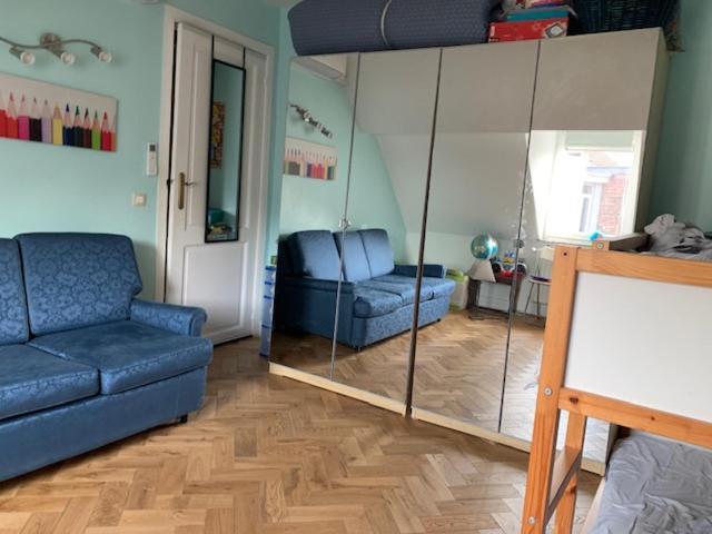 Appartement In Maison De Metre In Etterbeek