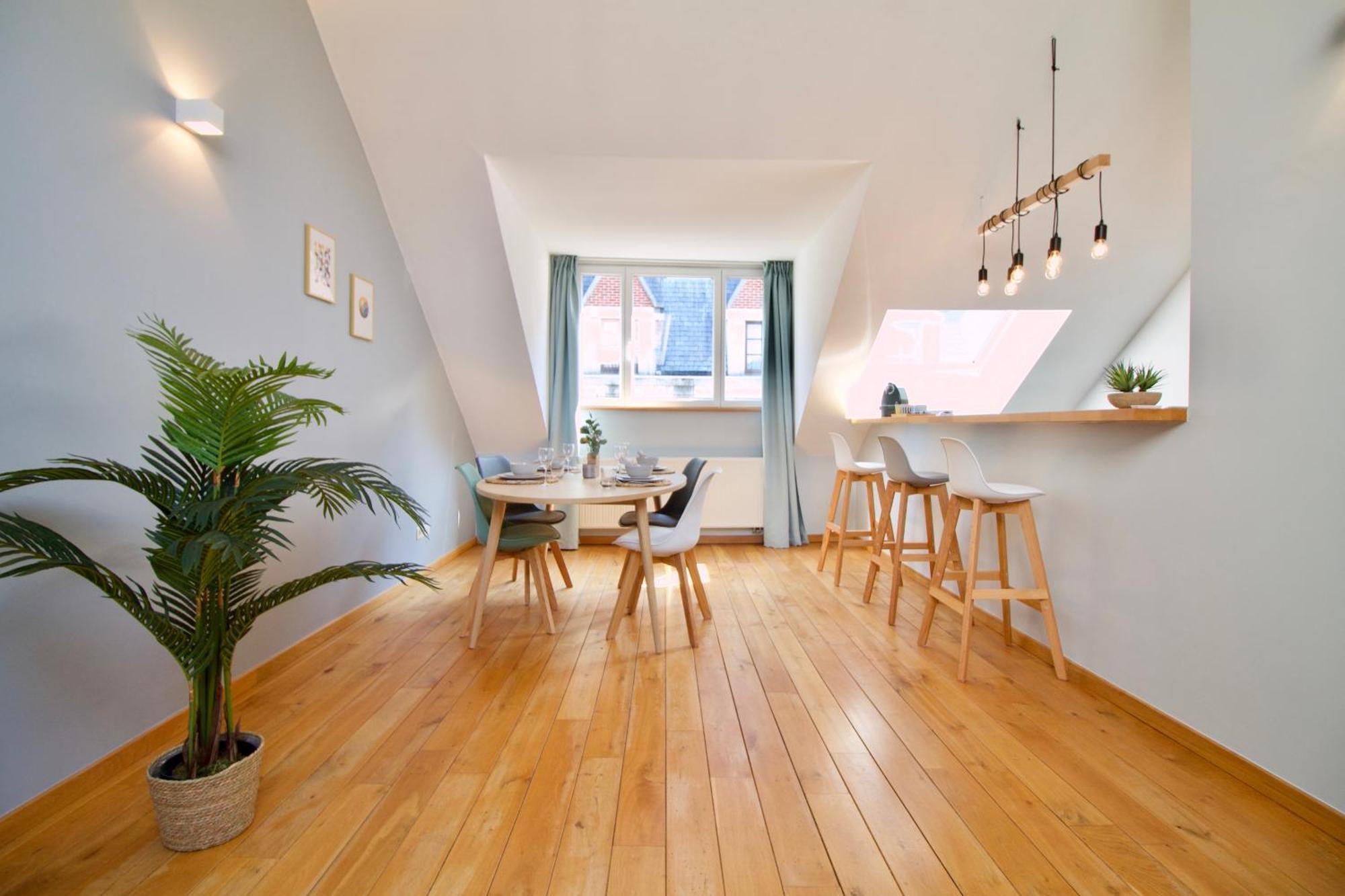 Heart Of Grand Place - Stunning 2br Duplex Lejlighed