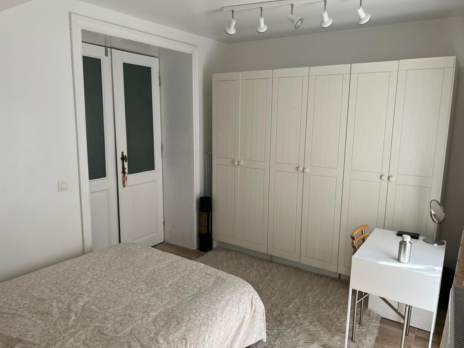 In Maison De Metre In Etterbeek Lejlighed *
