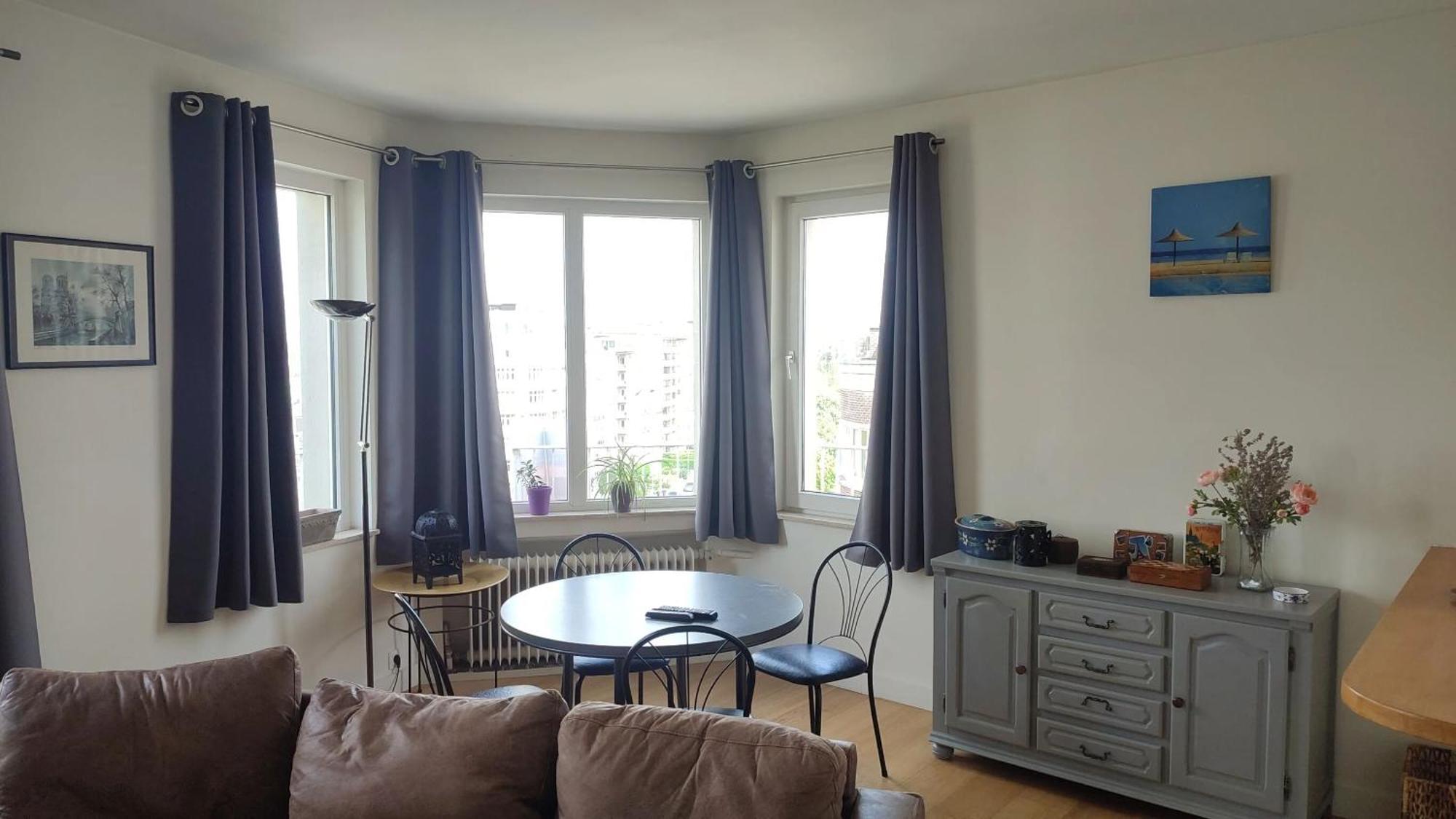 Charming In Etterbeek 70 M² With Balcony