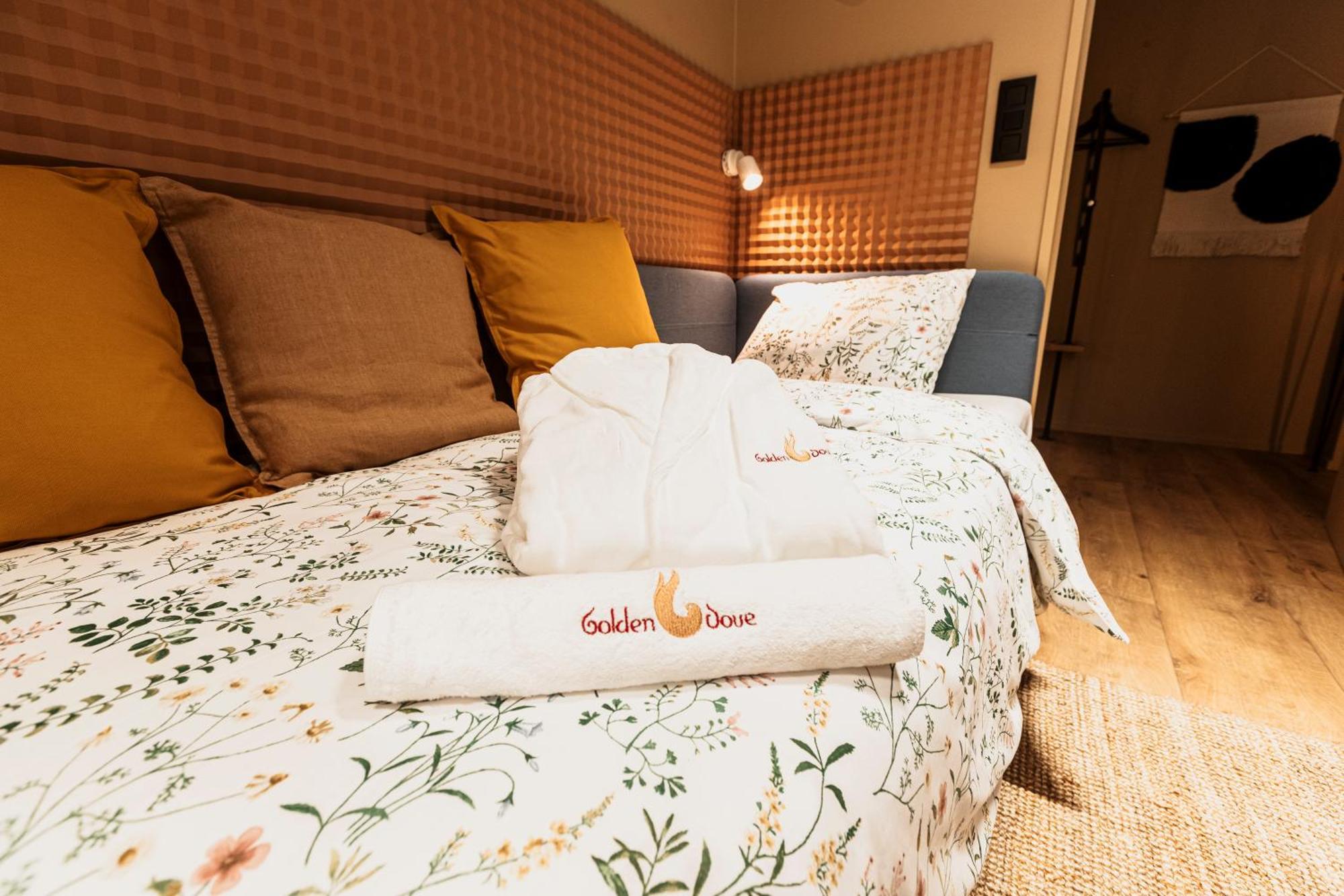 Golden Dove Luxury *