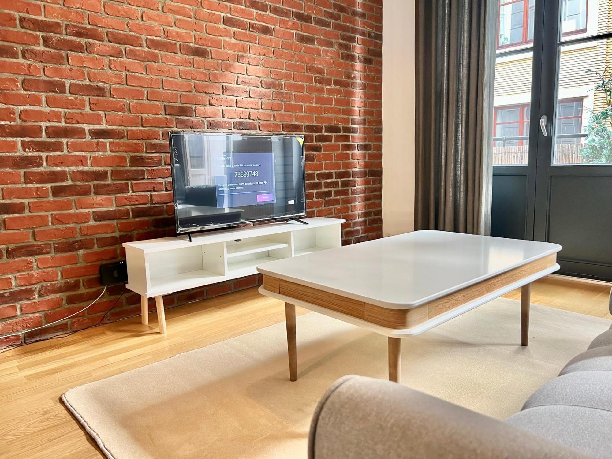 Apartment Center Centre *