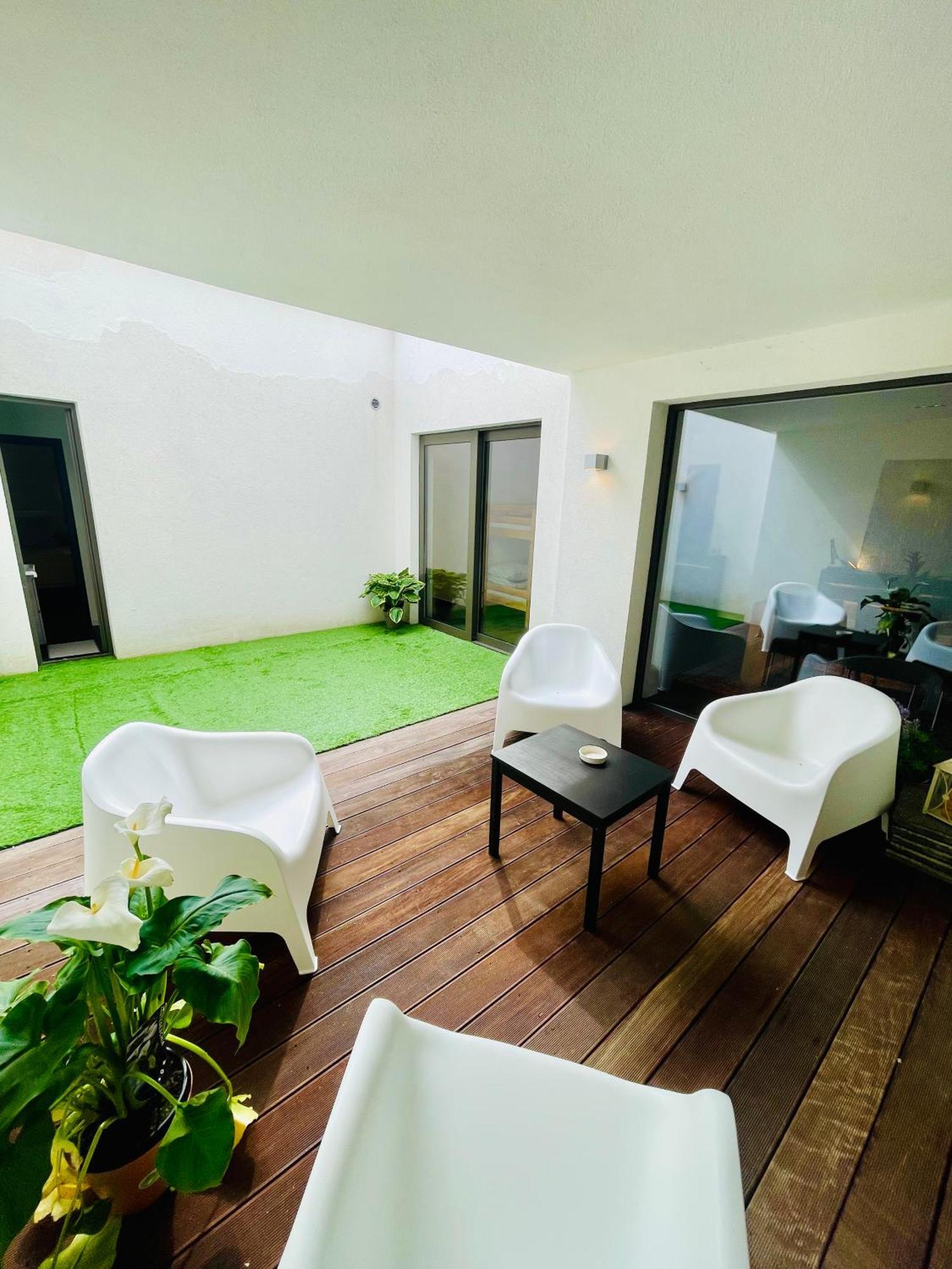Lejlighed Down Town Spacious Loft Retreat With Private Parking *
