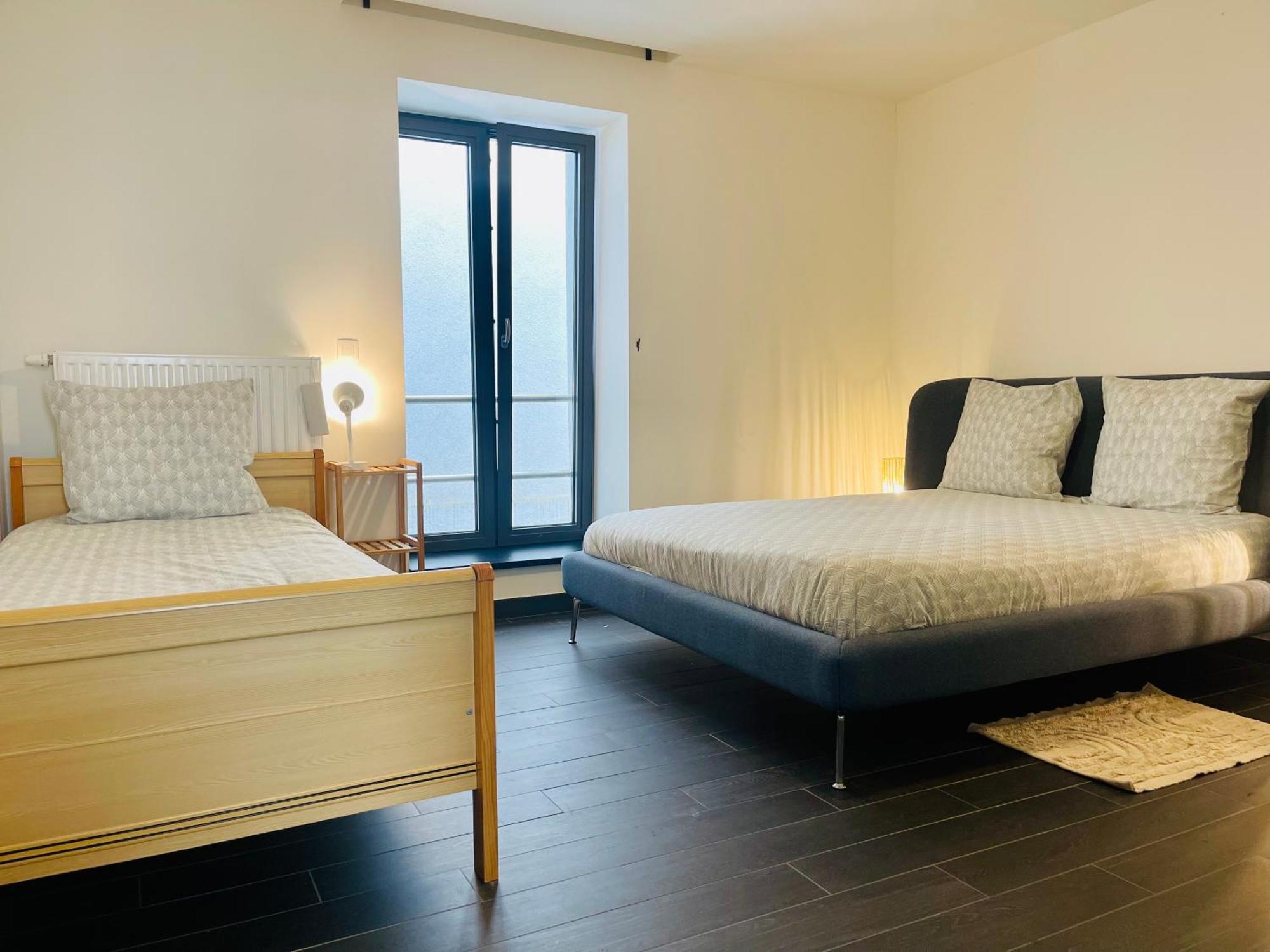 Lejlighed Down Town Spacious Loft Retreat With Private Parking Bruxelles