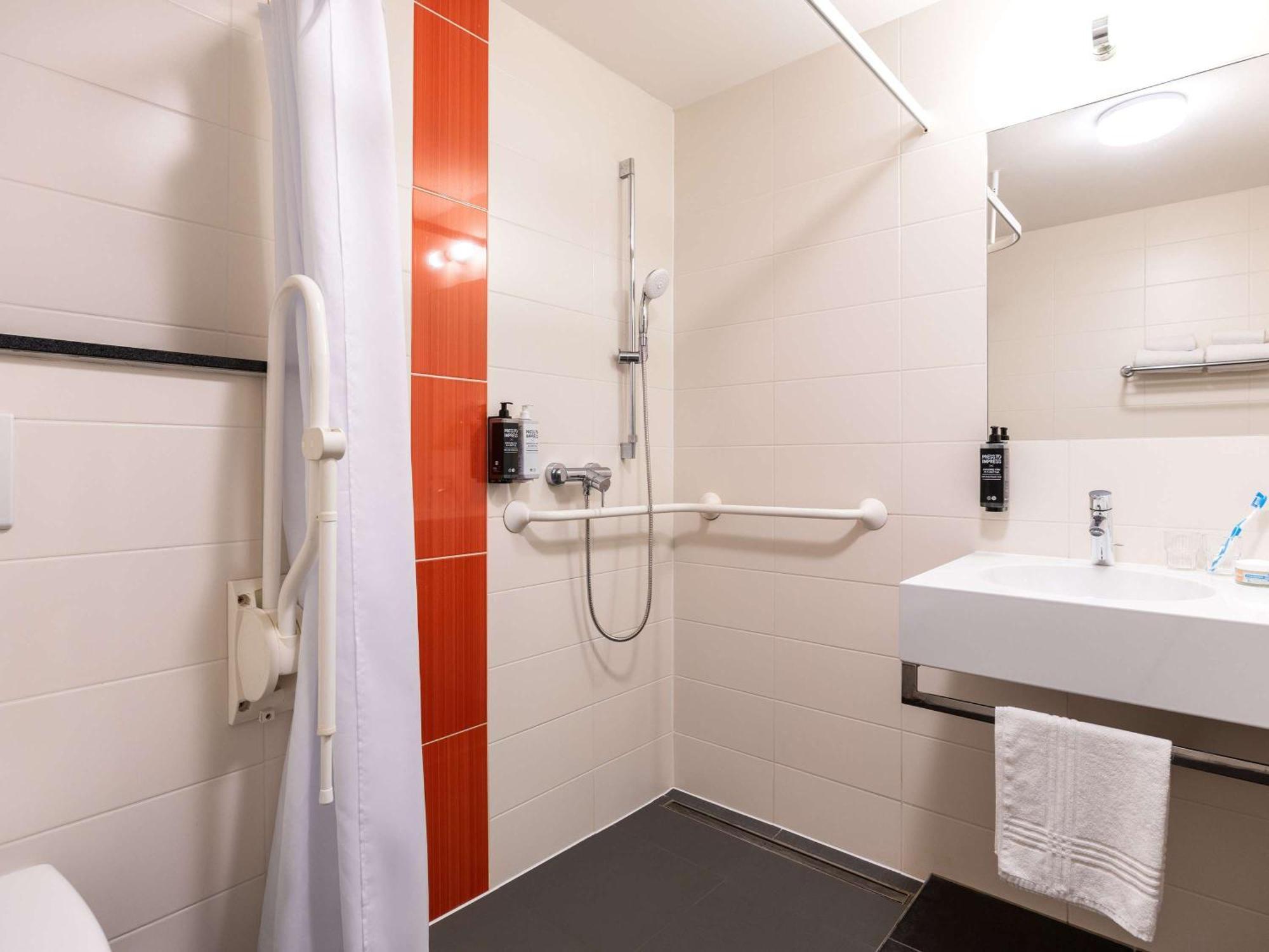 Ibis Styles Centre Stéphanie