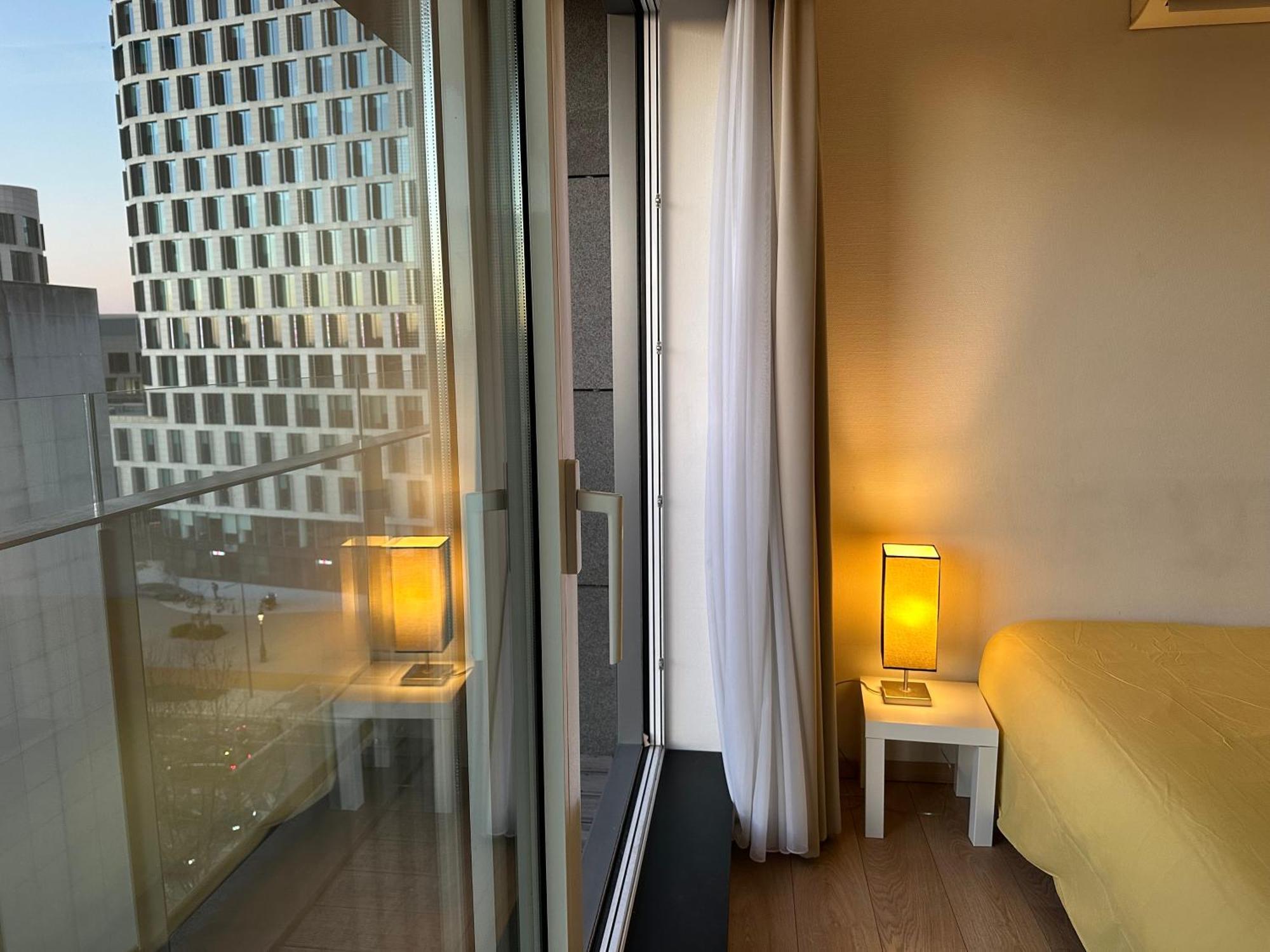 With Balcony In Center Lejlighed