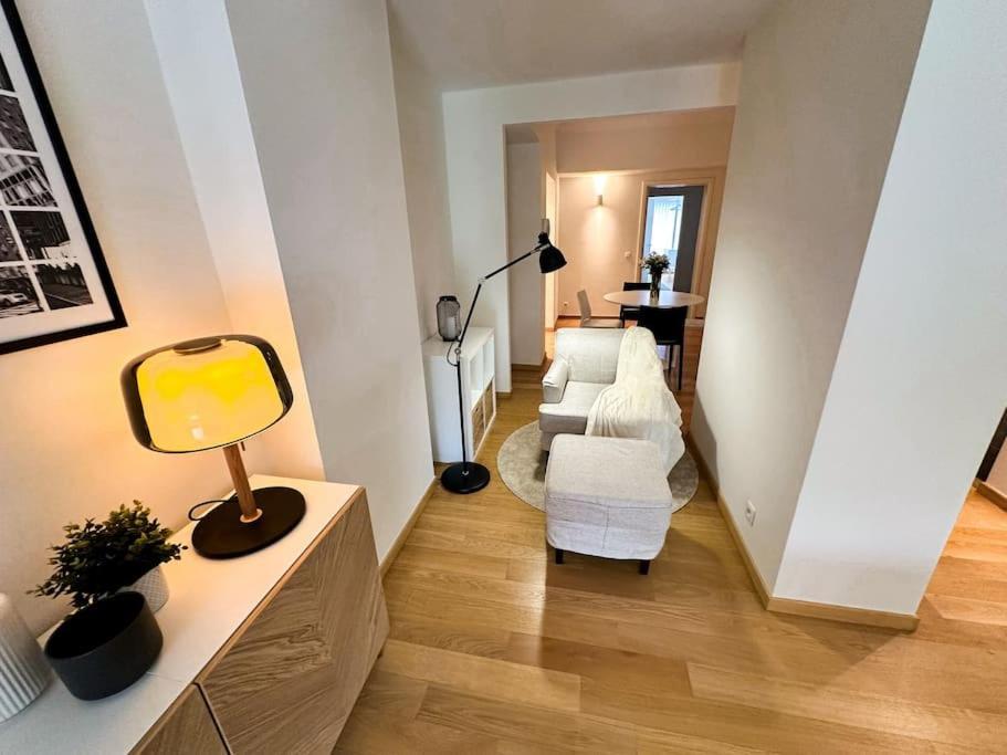 Charming In Ixelles Appartamento