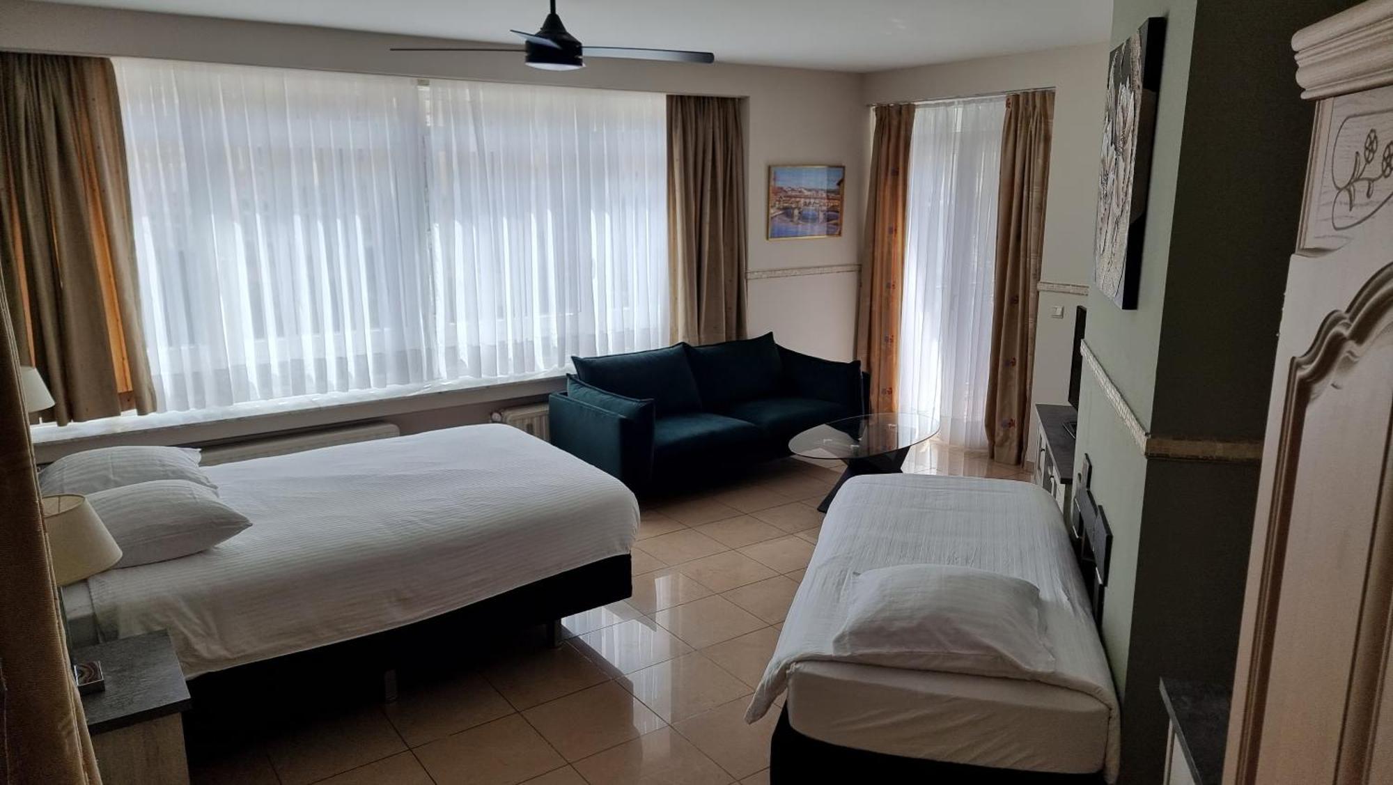 Bara Midi Aparthotel 3*