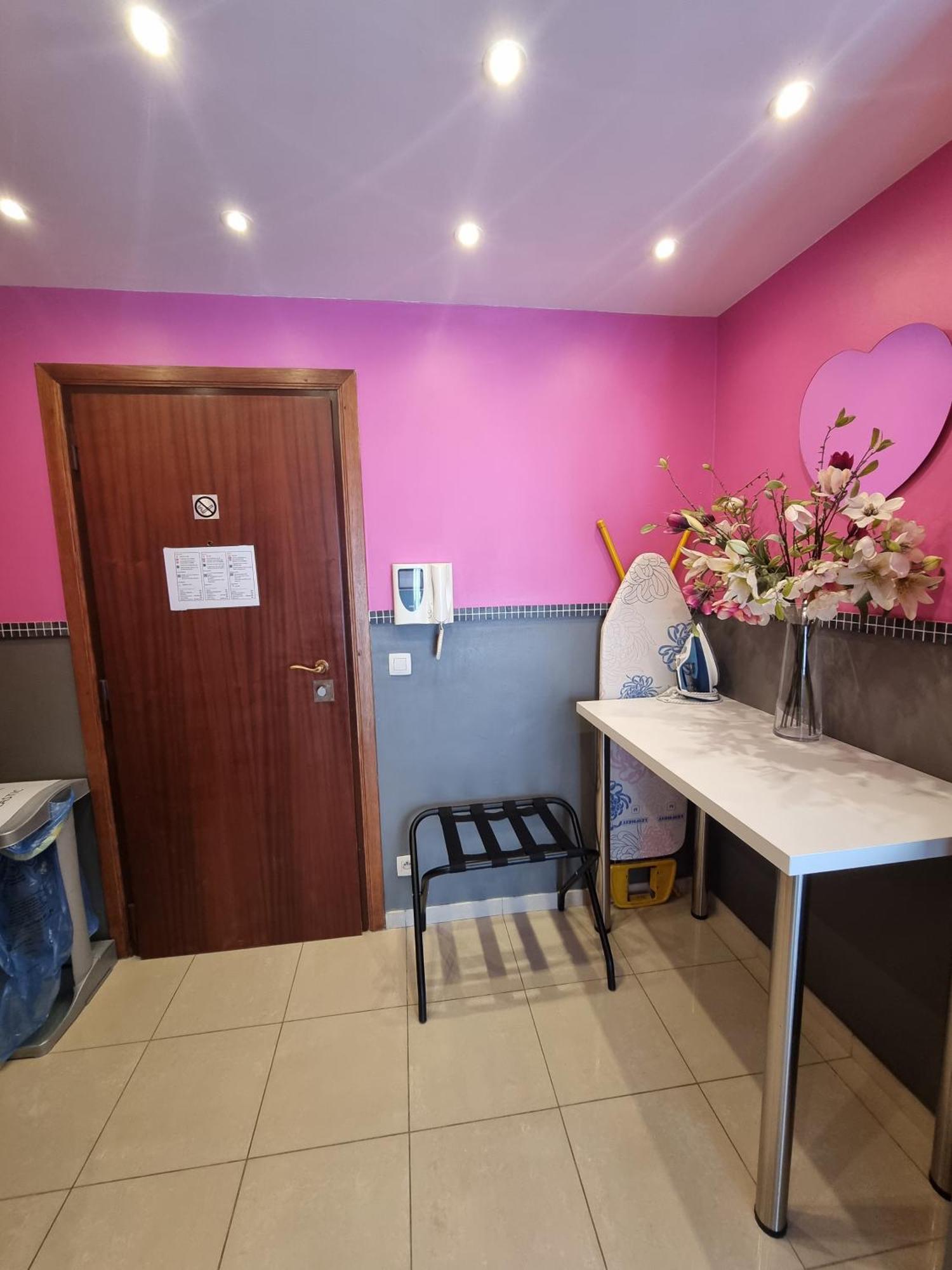 Bara Midi Aparthotel 3*