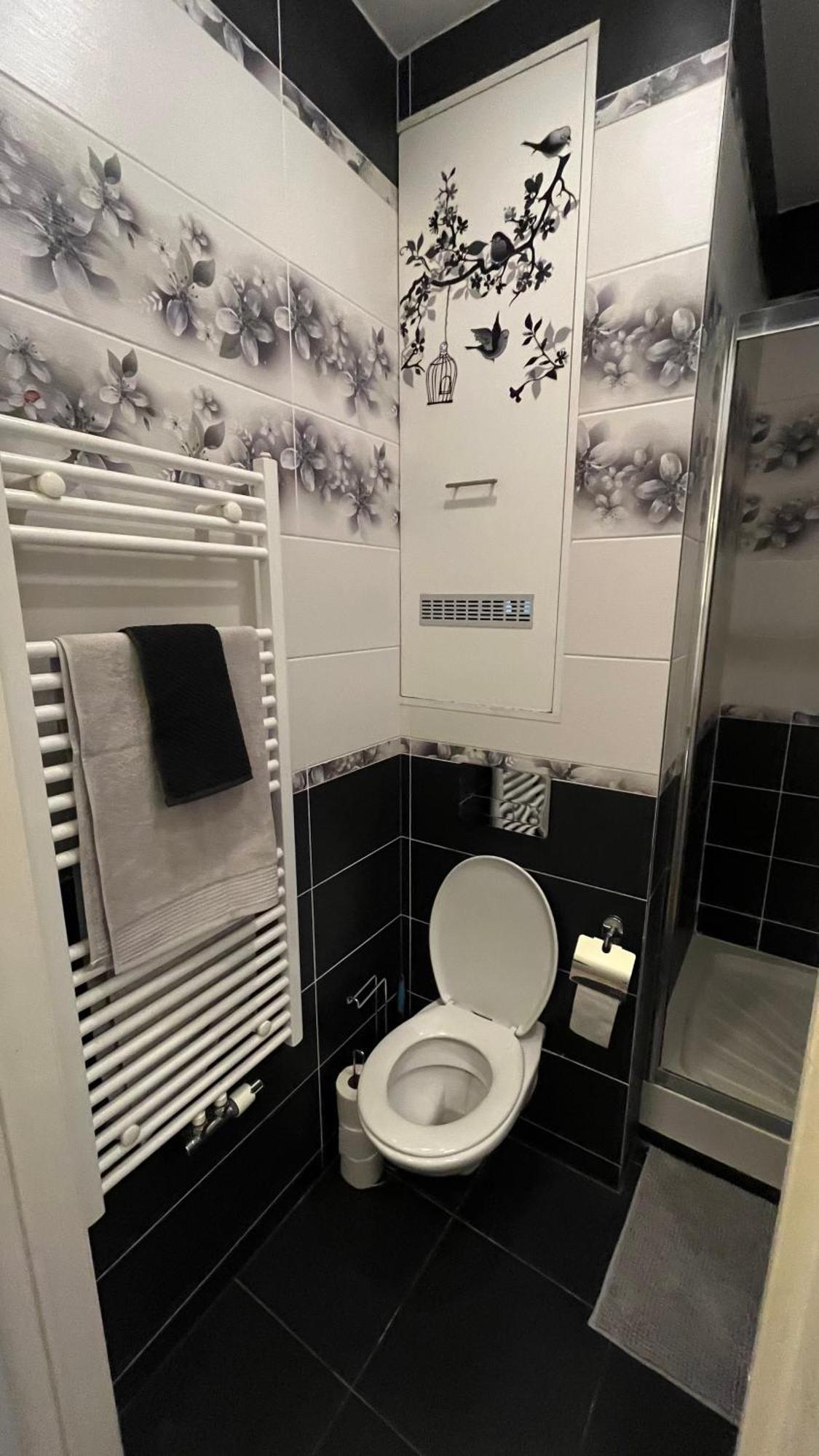 Apartment Two Bedroom Flat - Hyper Center *