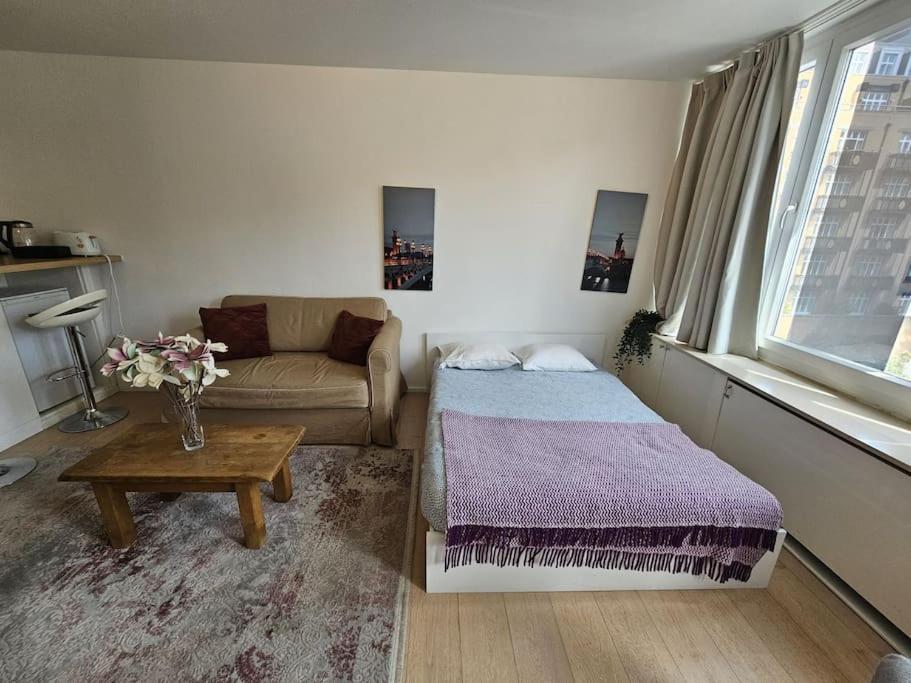Cosy 4 *