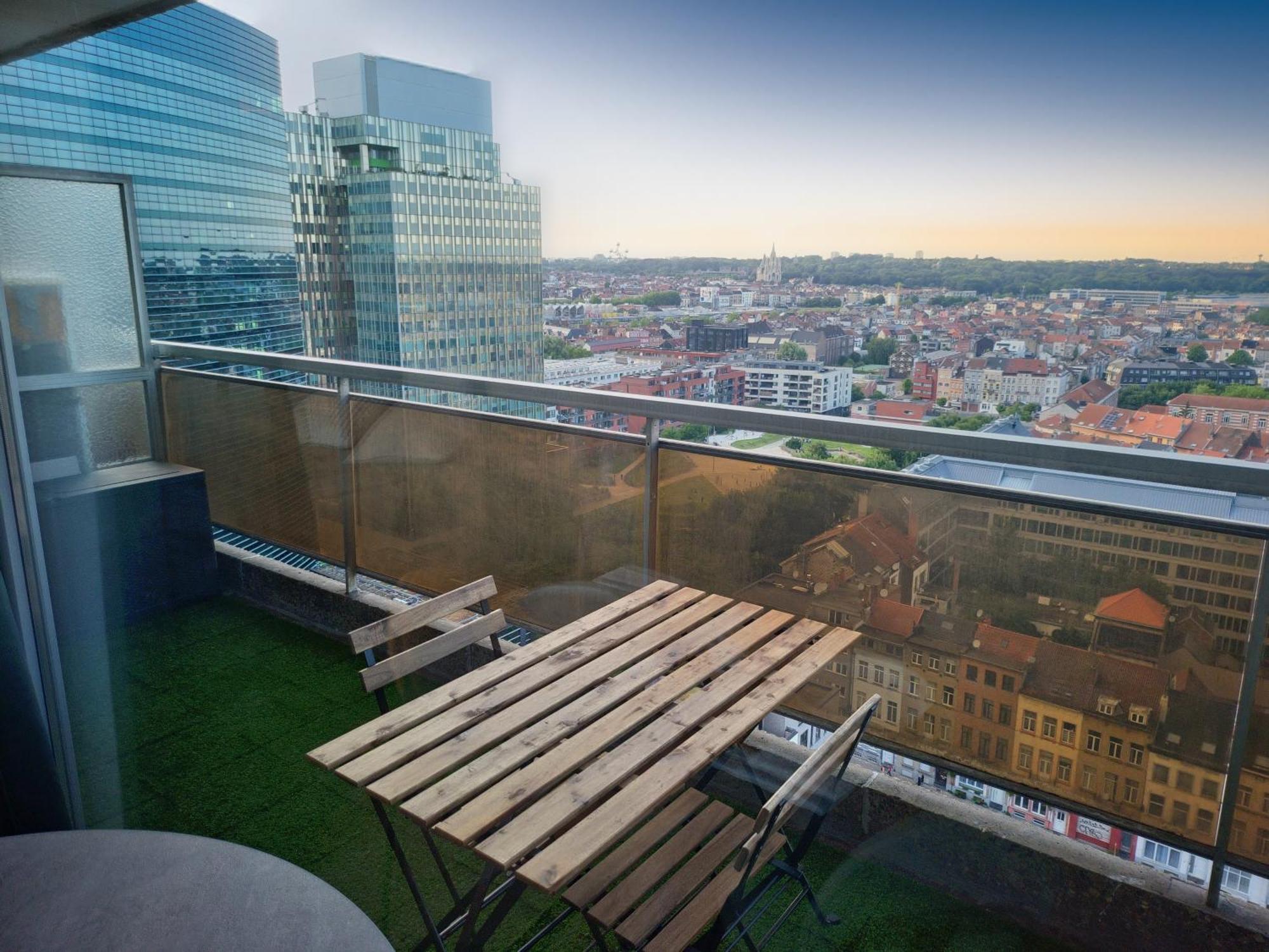 Appartamento Avec Vue Panoramique Et Parking Gratuit Bruxelles