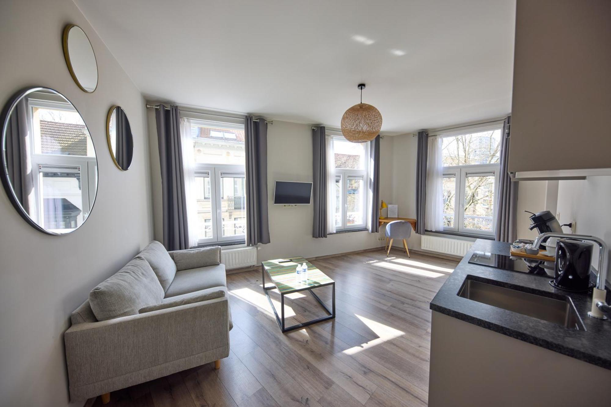 Schuman Luxe Appartement *