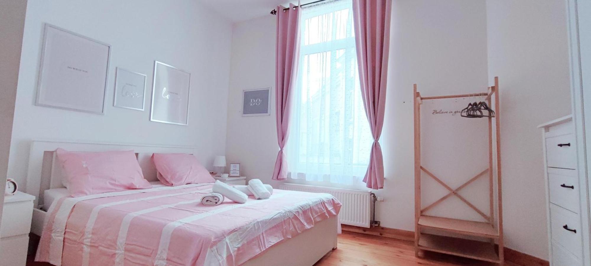 Homestay Private Center