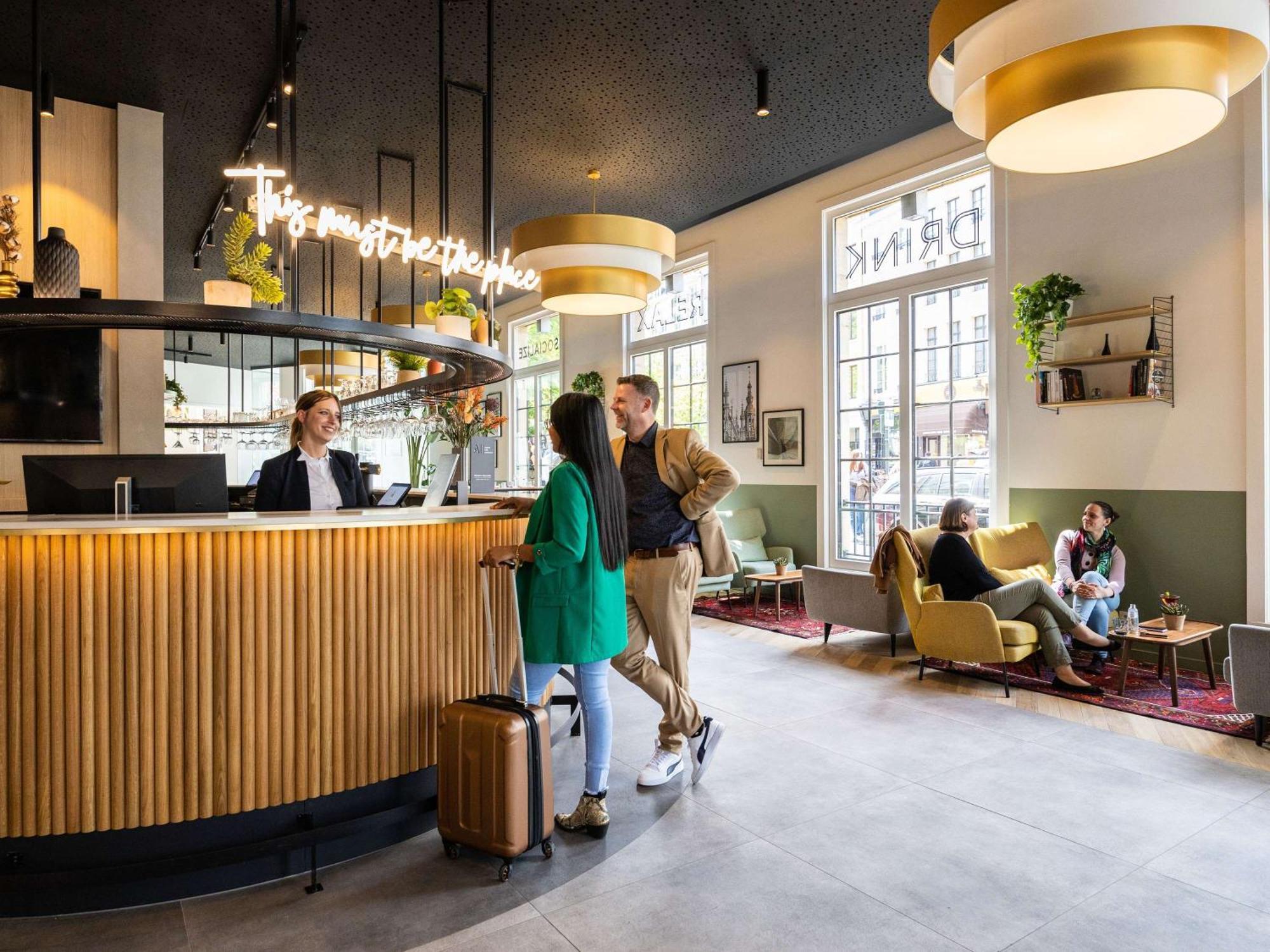 Novotel Off Grand Place 4*