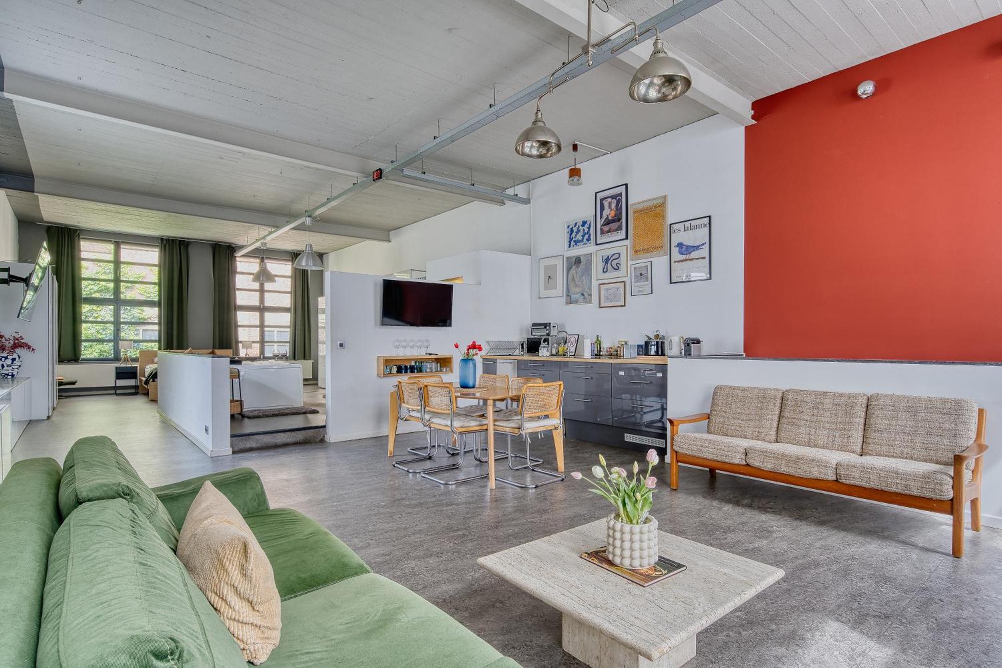 Bed & Breakfast Comenstay
