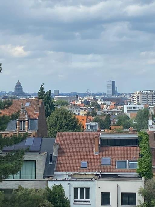 1 Avec Parking Au Coeur De 2d Bruxelles