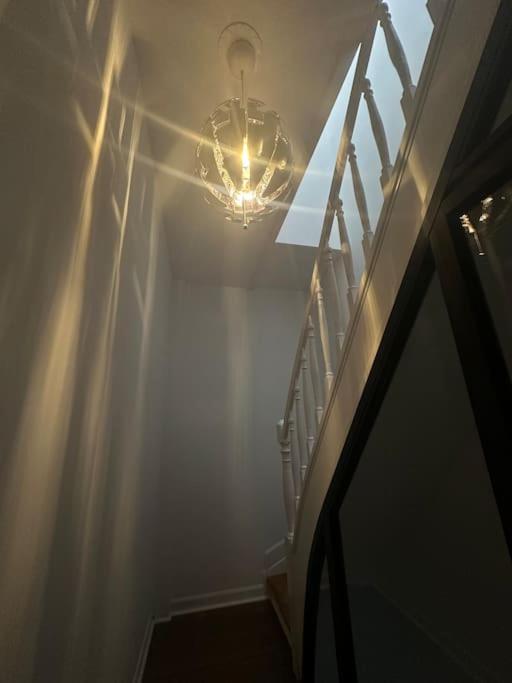 Welcome To Our Beautiful Triplex ! * Bruxelles