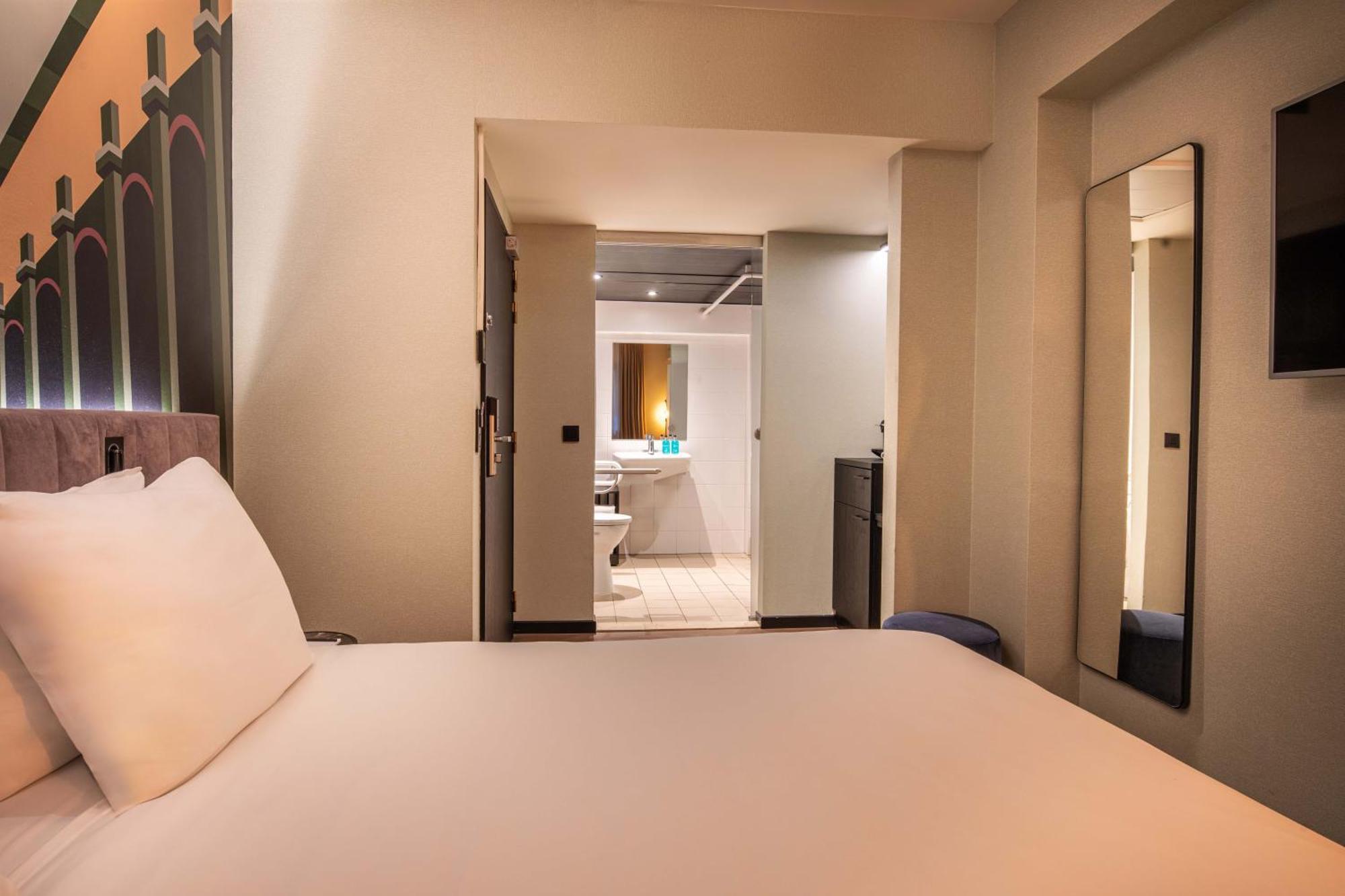 Numa Brussels Royal Galleries Aparthotel Brussels