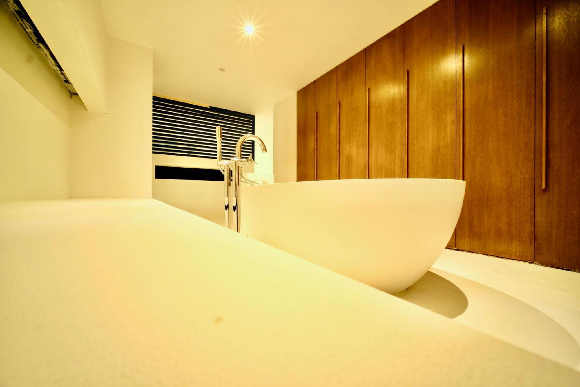 Prestige - Uptown Apartment *