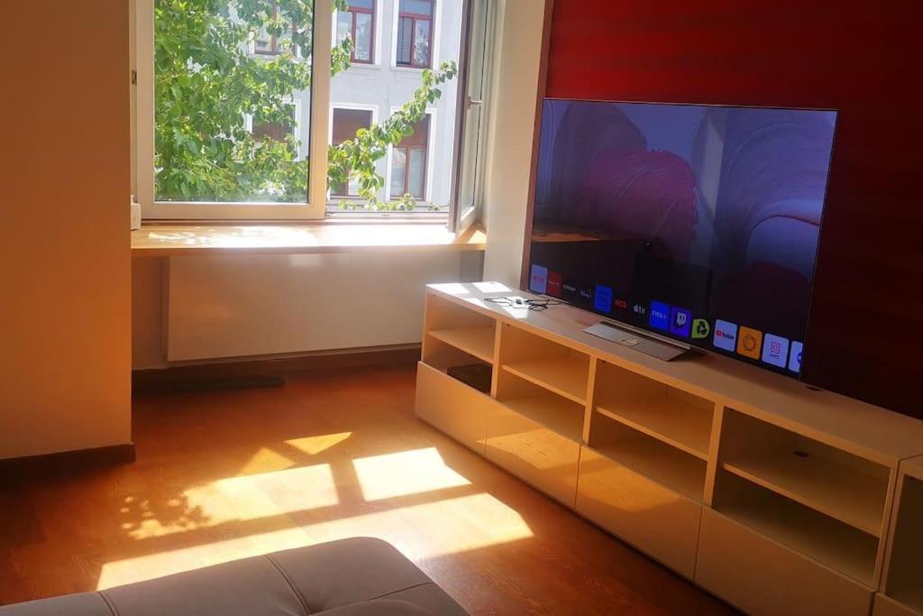 1 Bedroom Sainte-catherine - Center *
