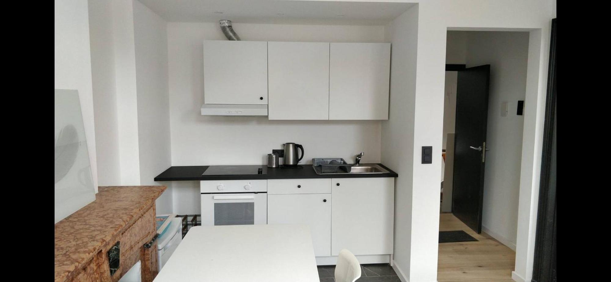 Midi Flat Apartment