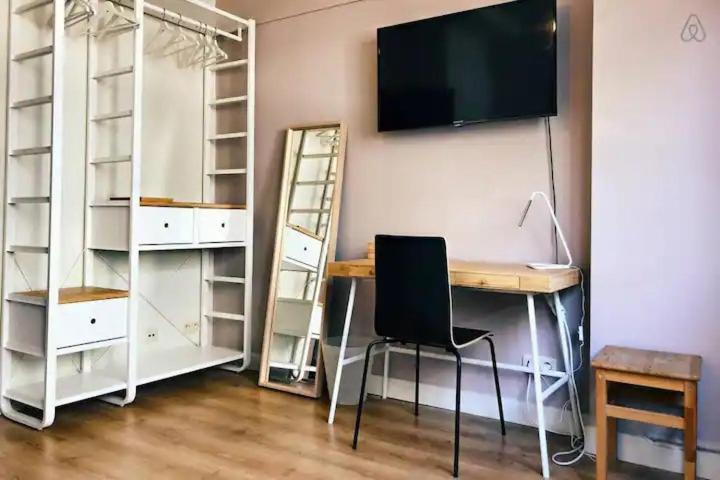Apartment Entierement Renove Et Equipe De Deux Dans Le Quartier Schuman *
