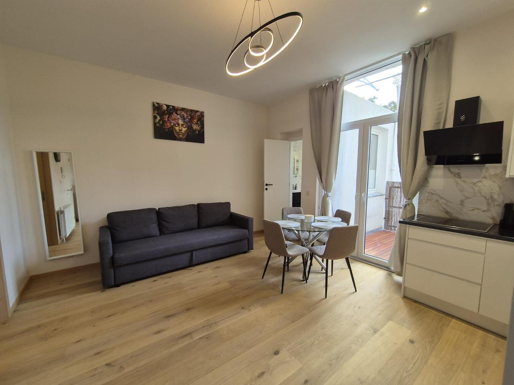 Appartement Elegant In Center Of