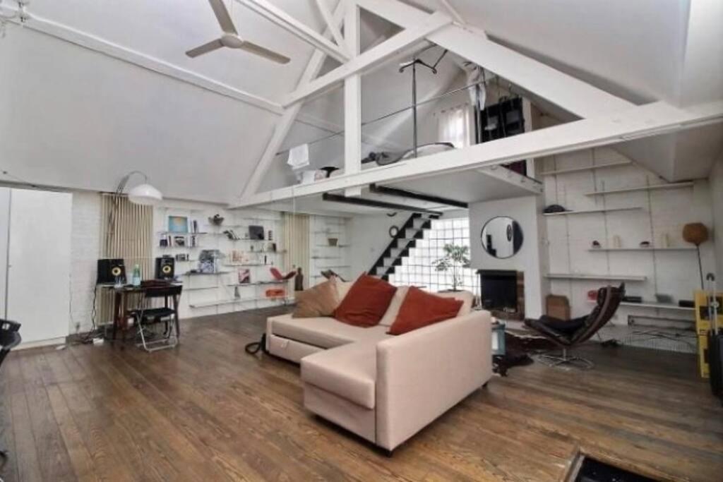 Le Loft Des Artistes *