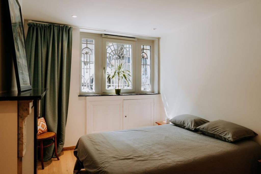 Beautiful 2 Bedroom Duplex In Le Chatelain Appartamento
