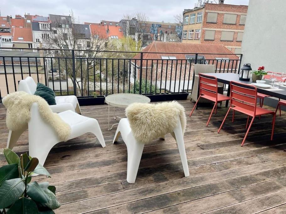 Beautiful 2 Bedroom Duplex In Le Chatelain Appartement Bruxelles