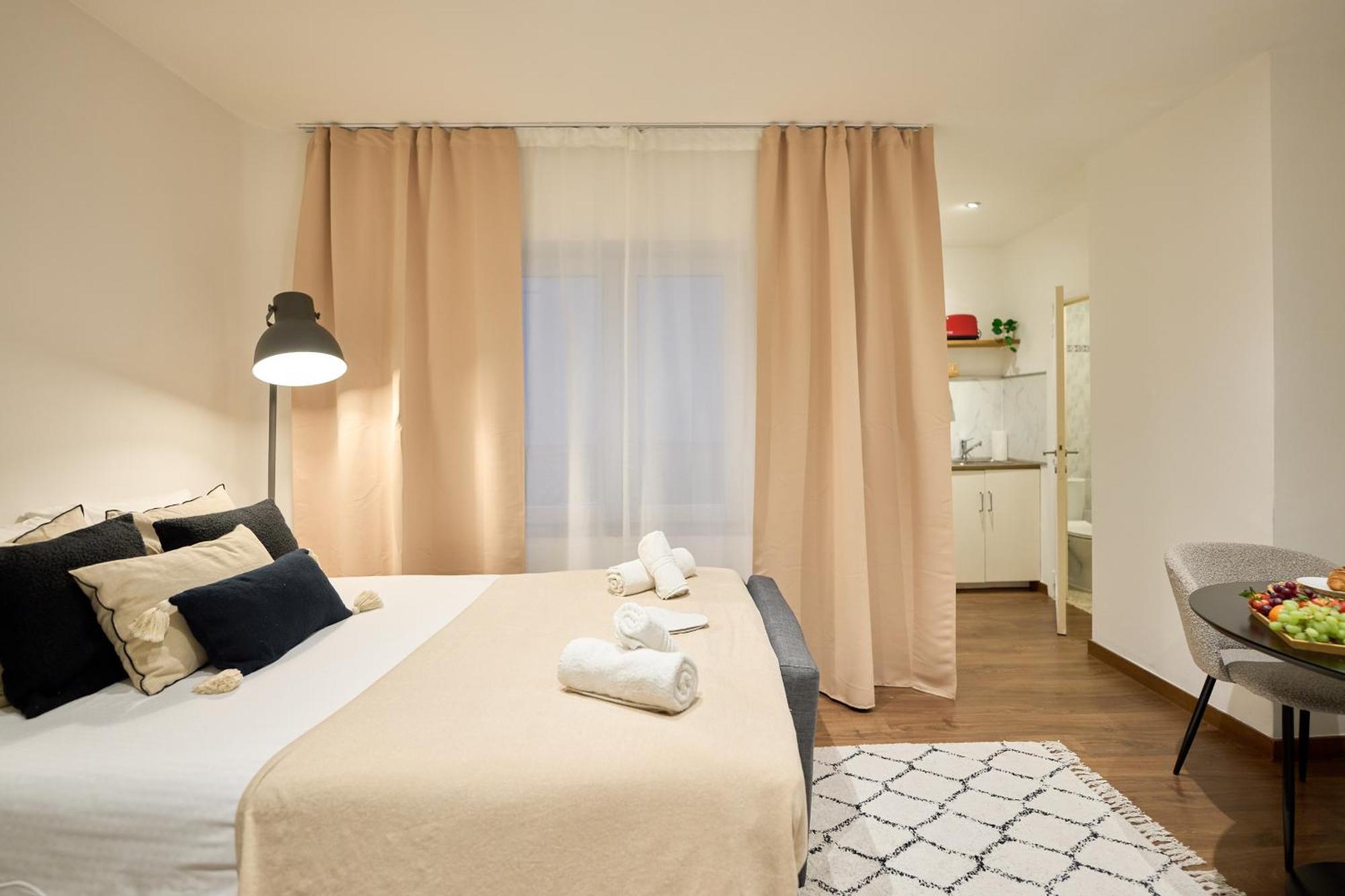 Compact & Stylish In Bruxelles