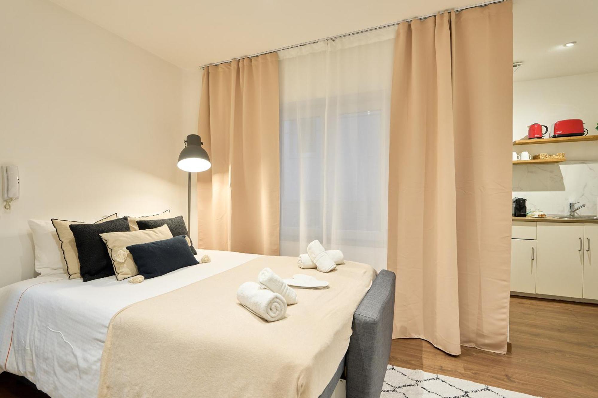 Compact & Stylish In * Bruxelles