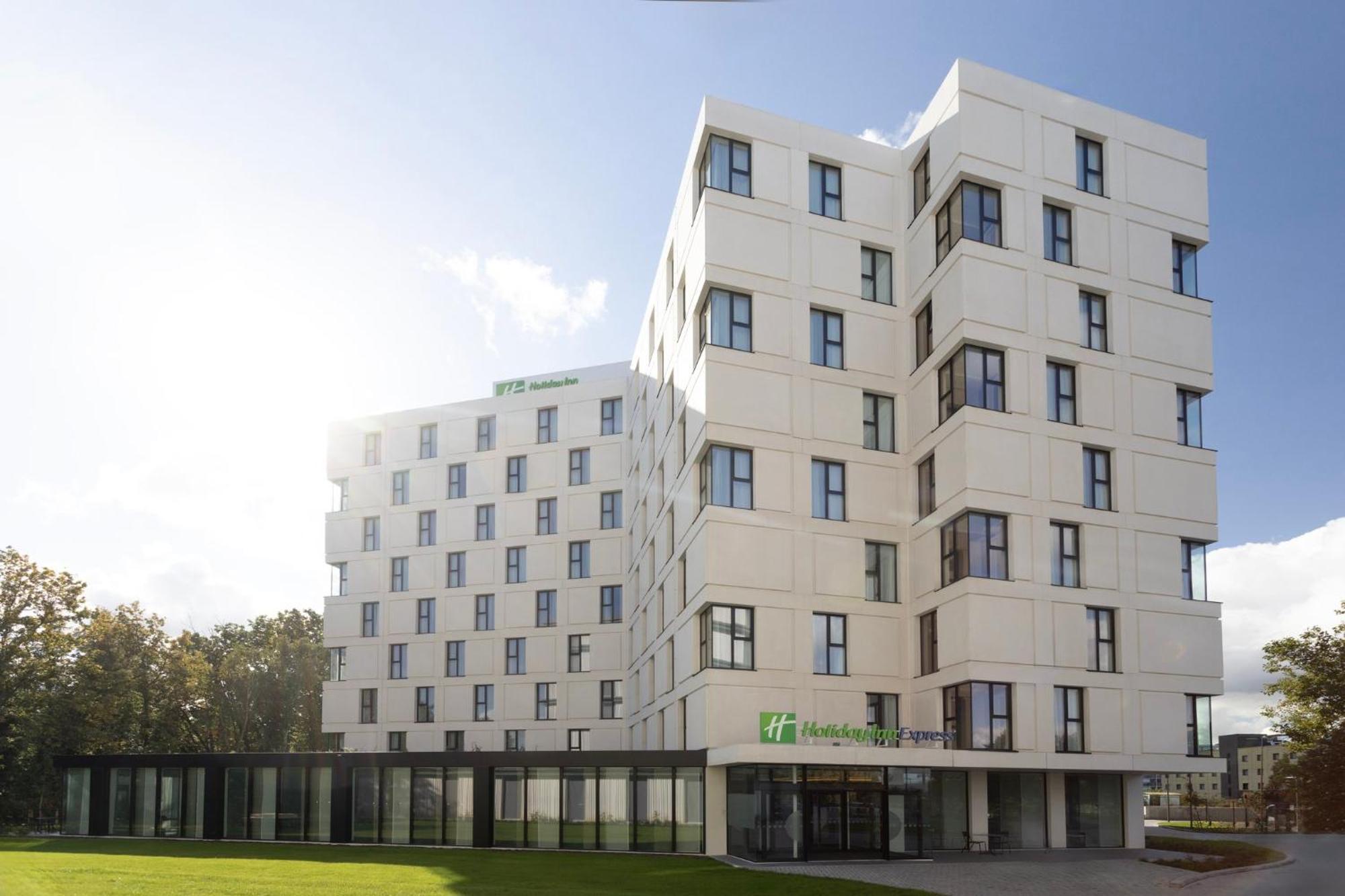 Express - Airport By Ihg *