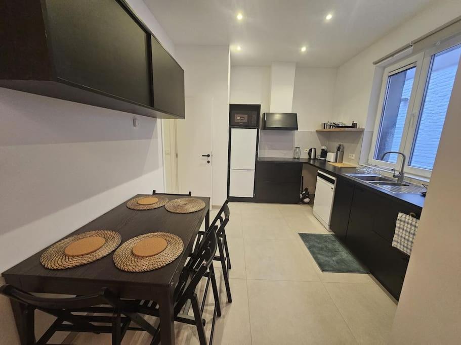 Cosy General Henry Apartment