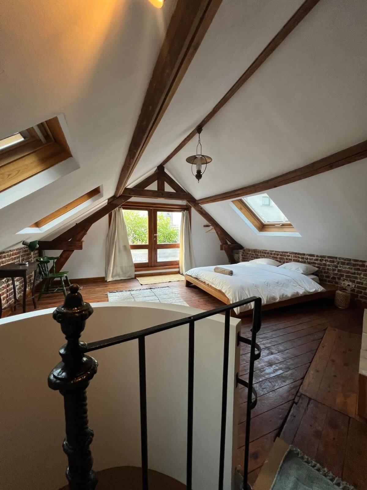 Etonnante Maison Au Style Unique A Bruxelles!