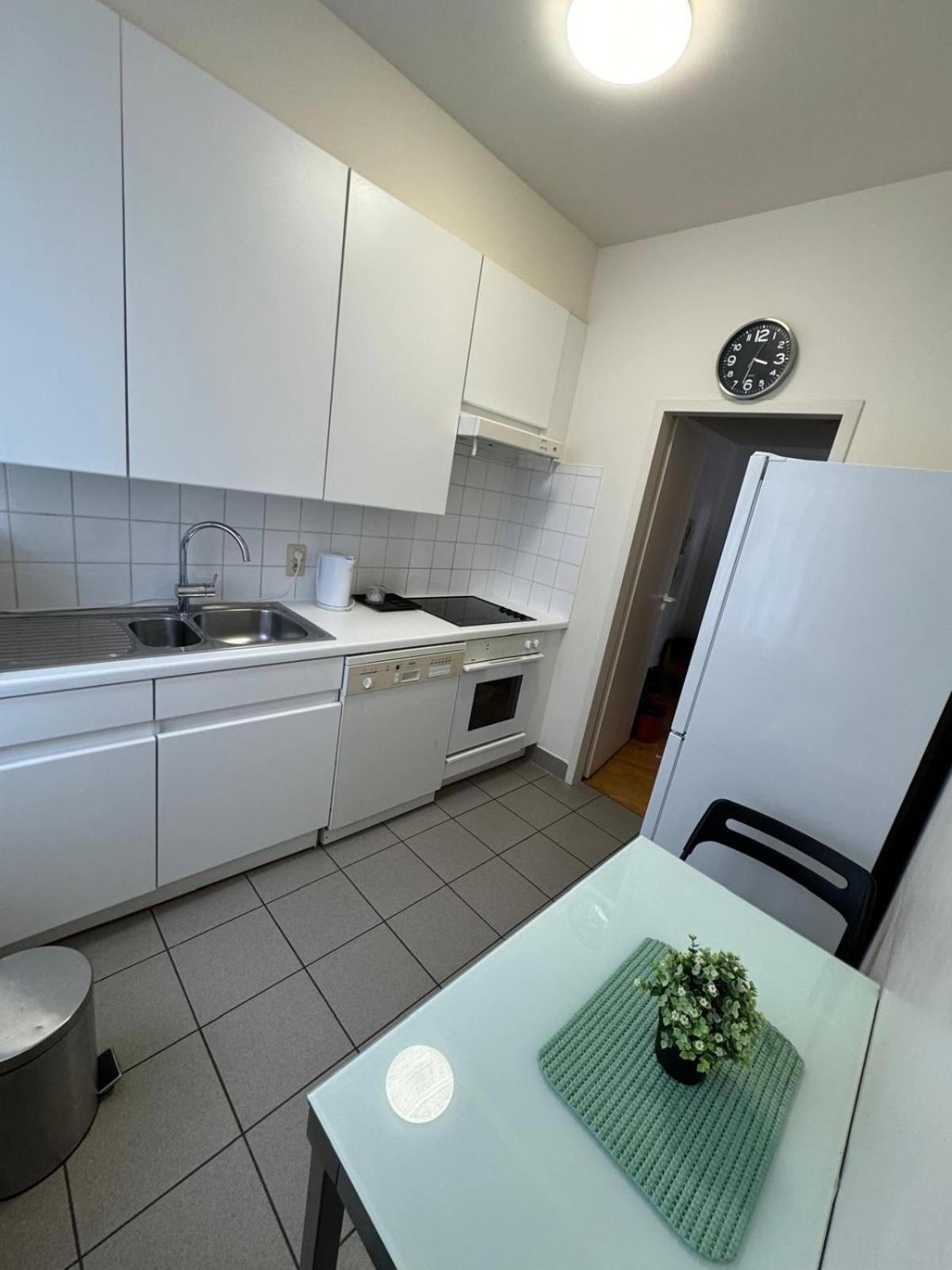 Apartment Apartment
