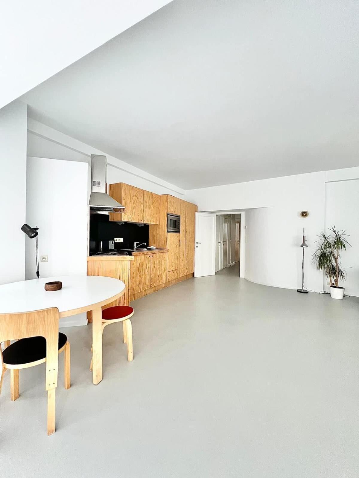 5 Min From Grand Place 1 Bedroom Apt Renovated! Appartement *