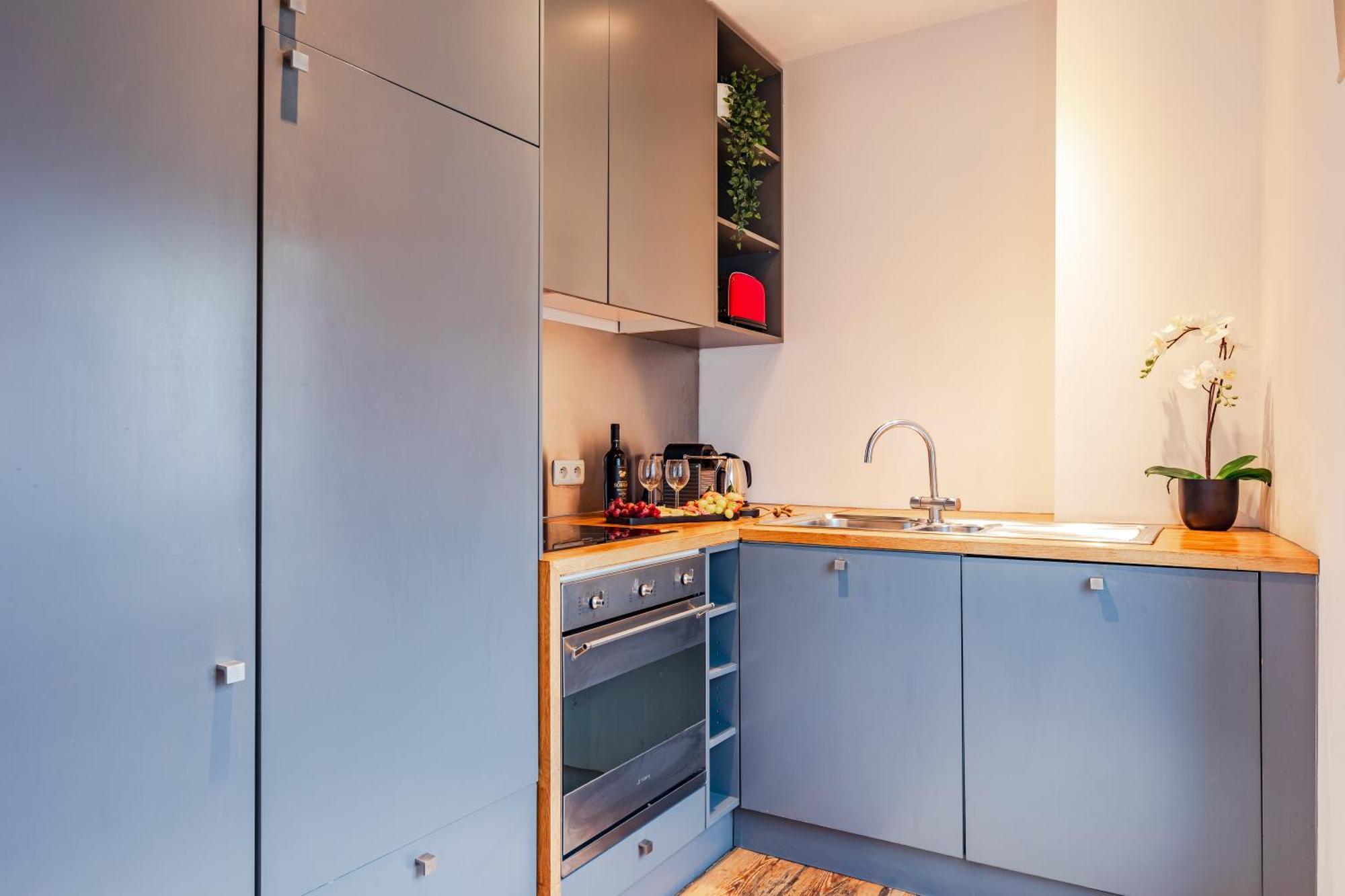 Modern Flat Near Grand Place