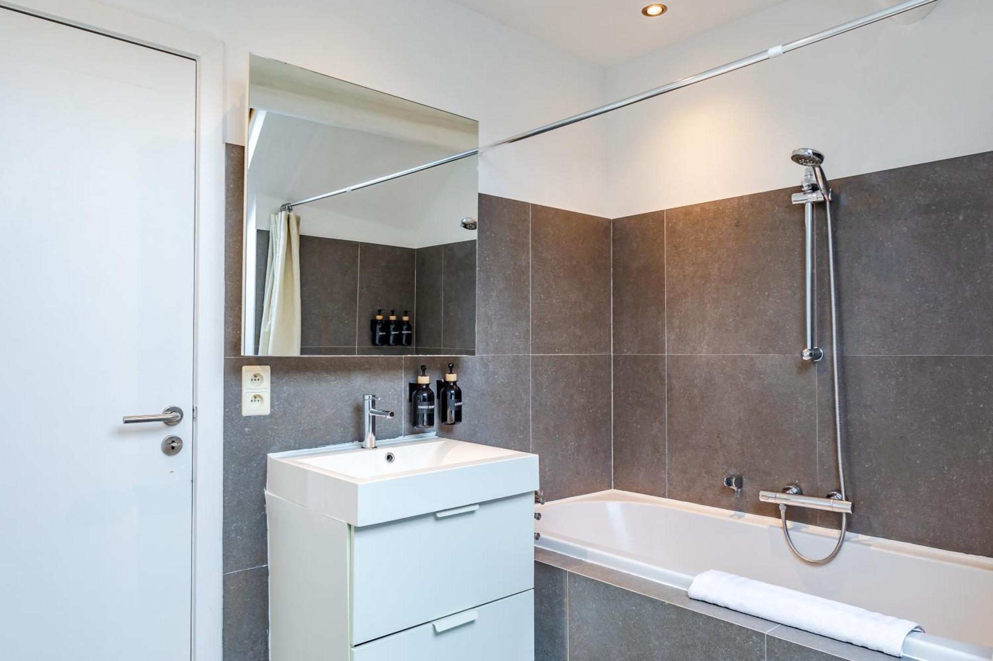 Modern Flat Near Grand Place Appartamento Bruxelles