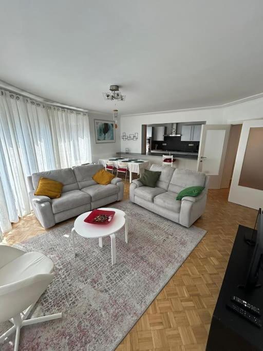 Appartement Tres Belle Proche Du Centre De