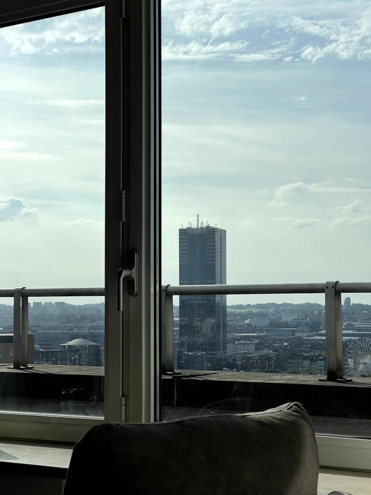Appartement Penthouse In Avenue Louise *