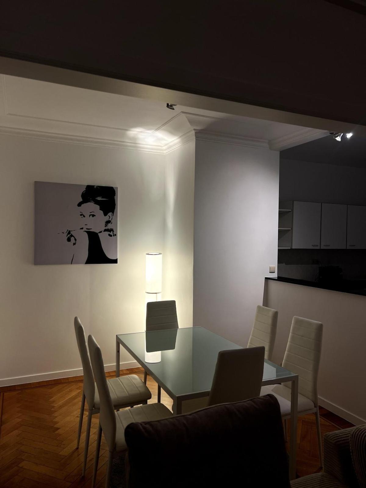 Penthouse In Avenue Louise Appartement Bruxelles