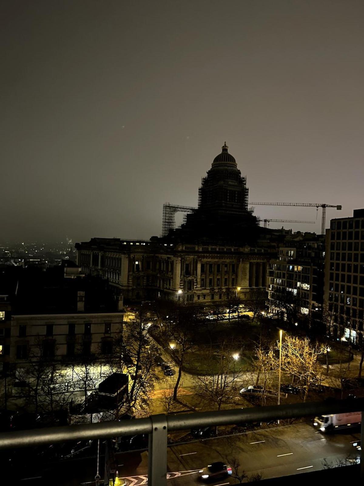 Penthouse In Avenue Louise * Bruxelles