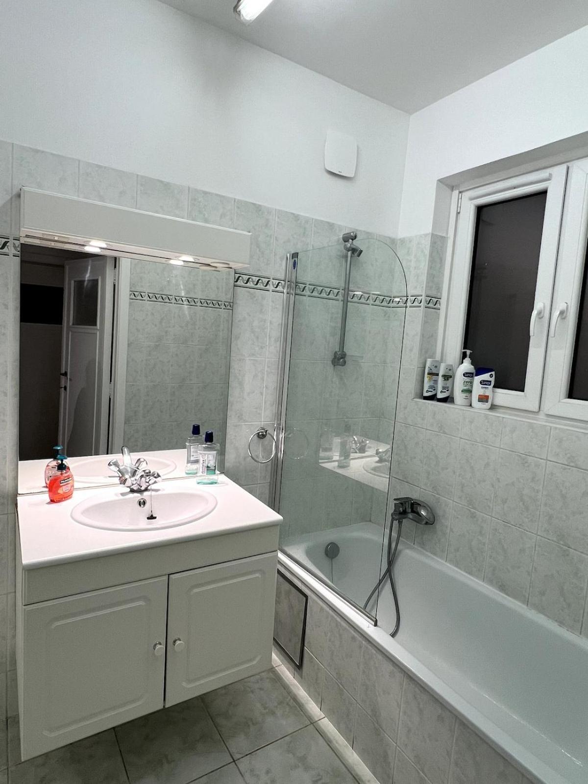 Penthouse In Avenue Louise Appartement *