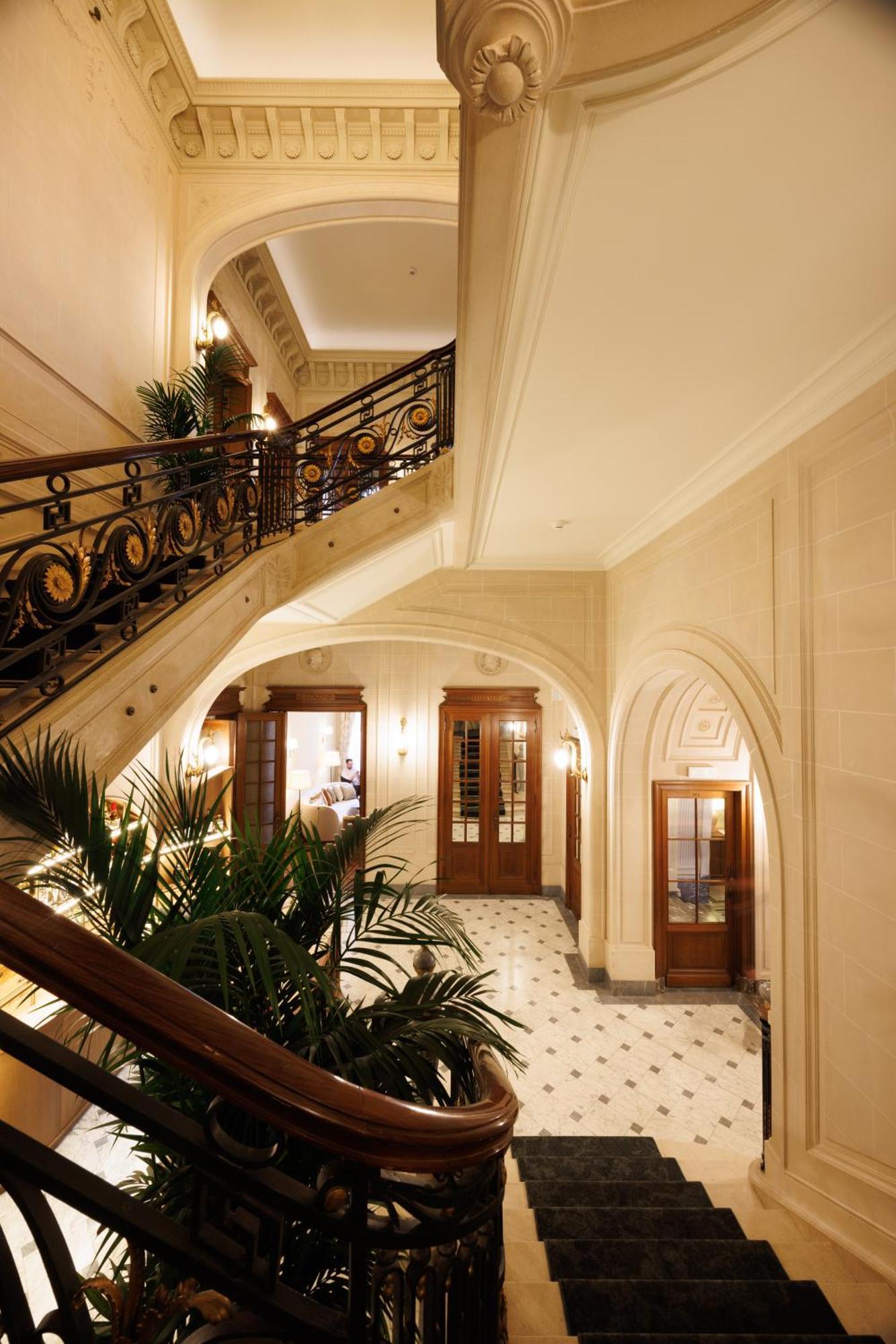 Hotel Fleur De Bruxelles