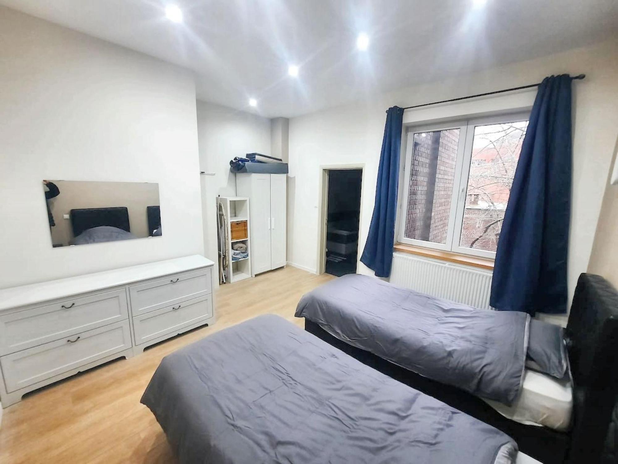 Modern In Molenbeek Saint Jean / 77 M² / Parking * Brussels